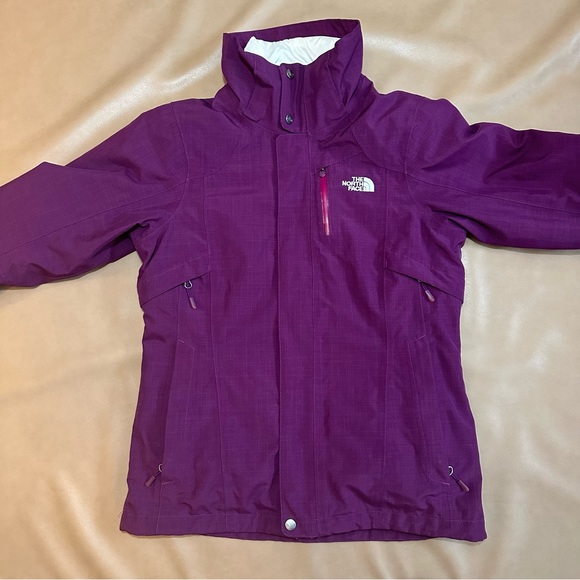 The North Face Jacket Size Small Snowboard Puffer Coat - Picture 2 of 11